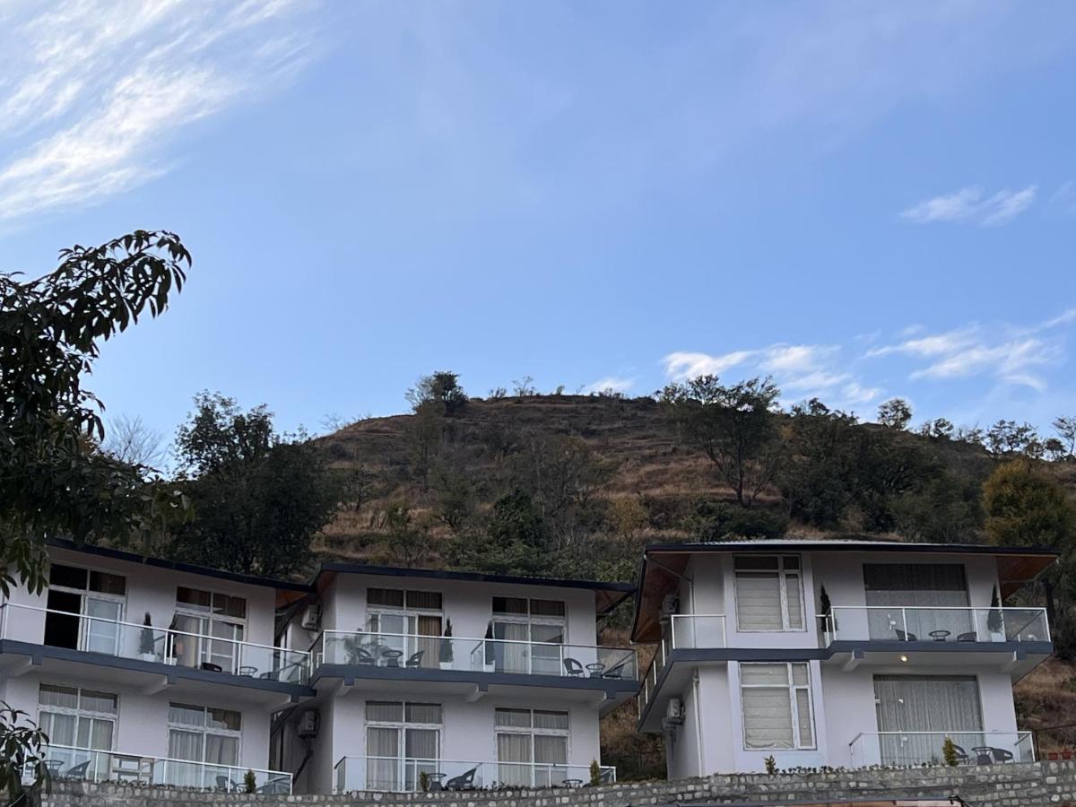 Hotel Dandelion By The Hills Lakhwār Exteriér fotografie
